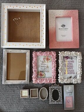 10 Picture Frames for Baby Girl Nursery